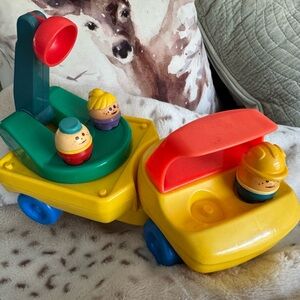 Vintage Little Tikes Cherry Picker Up and Down Construction Truck 1985